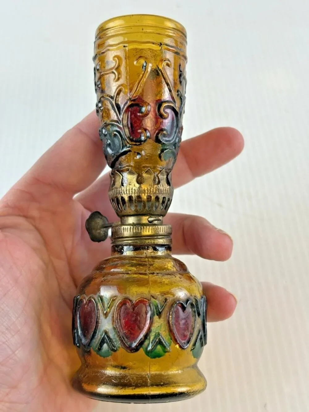 2 Vtg Multi Color Heart Stained Glass Style Oil Lamps Hong Kong 5.25